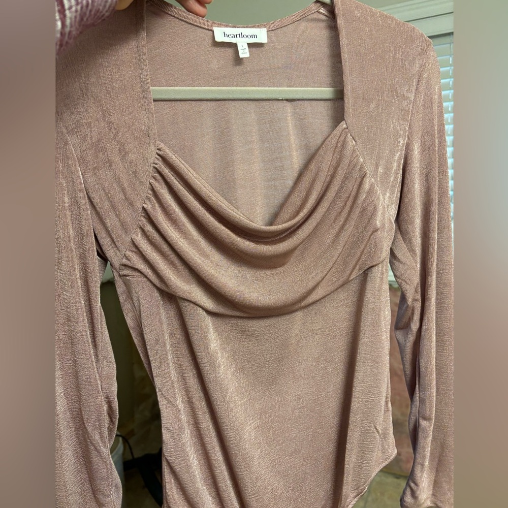 Heartloom - Elegant dusty rose Long Sleeve Women's Top